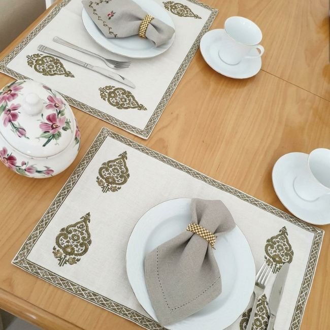 Panna Gulistan Dining Placemats (Set of 6)